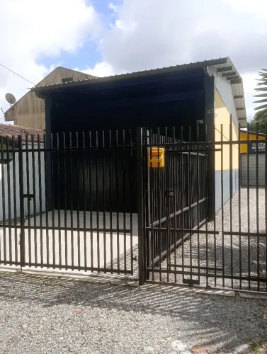 Barracão no capão da imbuia 