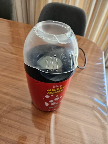 Vende-se pipoqueira