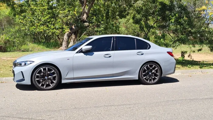 BMW 320I A Modern/sport TB 2.0/a.flex 16V 4P 2025