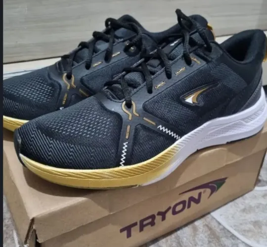 Tênis esportivo trayon novo n 40