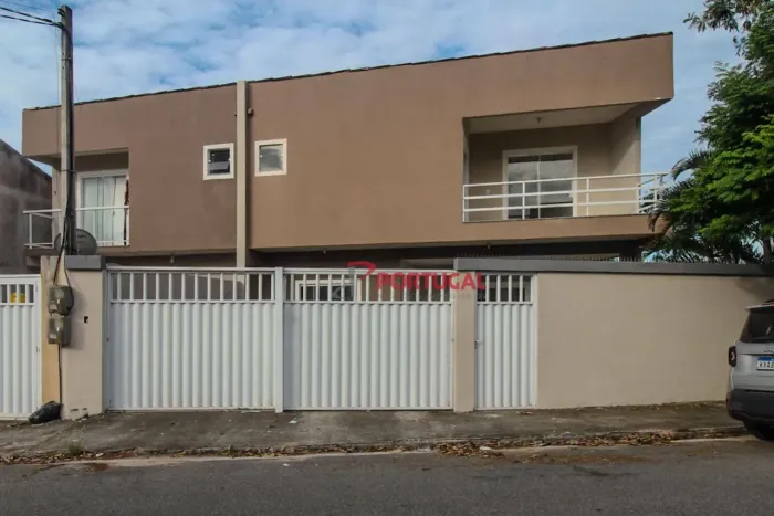 Casa com 3 dormitórios para alugar por R$ 3.600,01/mês - Vale das Palmeiras - Macaé/RJ