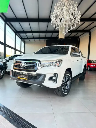 Toyota Hilux CD SRX 4X4 2.8 TDI 16V Diesel Aut. 2020