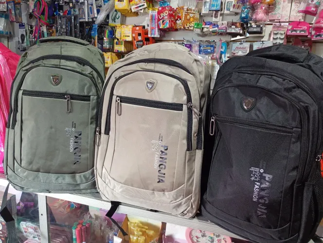 Mochila impermeável, unissex. Fazemos entrega