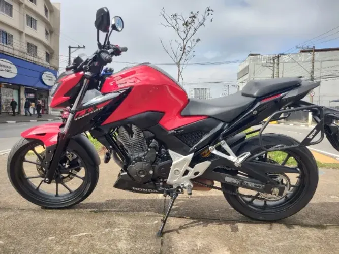 HONDA CB 300F ABS 2023