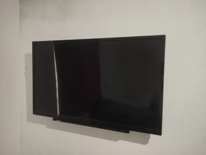 Tv Toshiba para retirada de peças