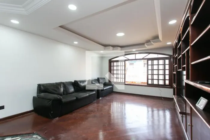 Casa à Venda - Vila Carmosina, 3 Quartos, 248 m2