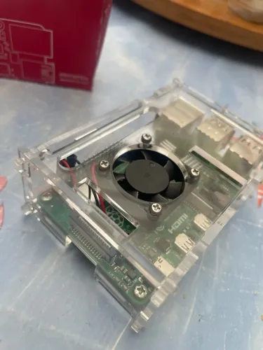 Raspberry Pi 4 B 4GB RAM Completo - Case + Fonte Original + Cabo Micro HDMI + MicroSD 16GB