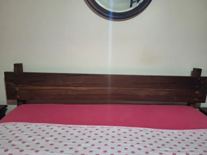 Cama de casal madeira