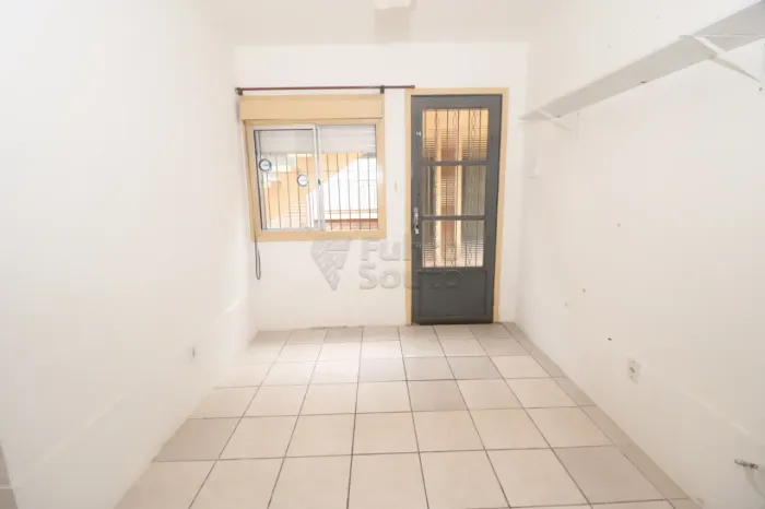 Conforto e Lazer no Village II: Apartamento de 2 Quartos com Excelentes Facilidades
