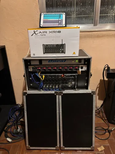 Mesa Digital Behringer XR 18