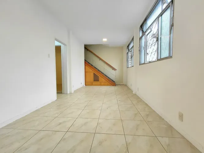 Casa De Vila 4 Quartos A Venda No Méier, RJ.