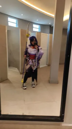 Cosplay Raiden e Chongyun