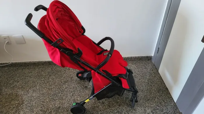 Carrinho Bebê Travel System Airway Safety 1st - vermelho