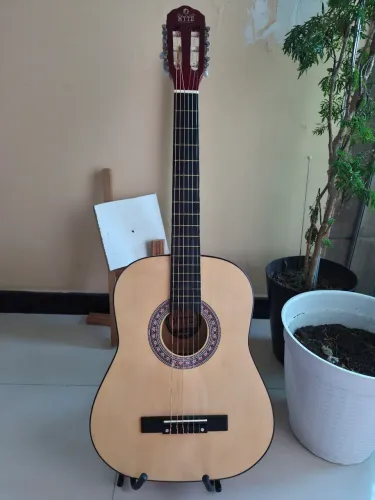 Violão infantil 