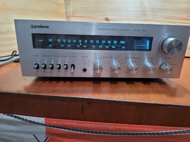 Receiver Gradiente Modelo 900 muito conservado