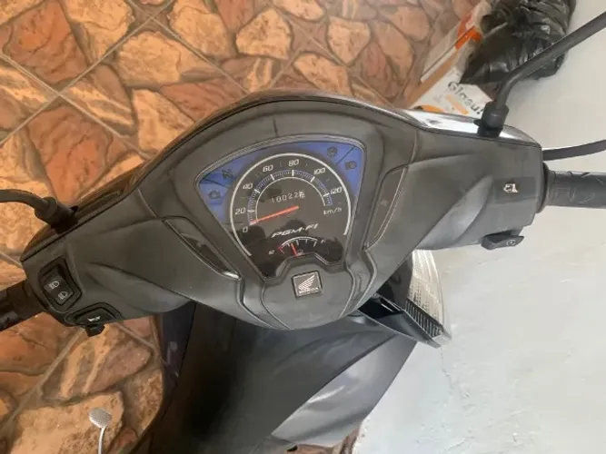 Vende se Biz 110I com apenas 10.000 km rodados ano 2019 único dono