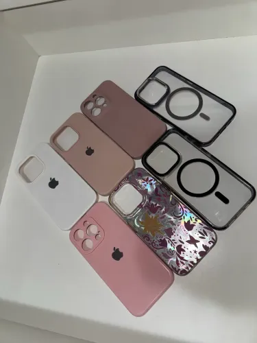 Kit com 7 Capinhas para iPhone 15 Pro
