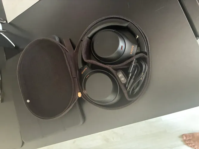 Headset Sony WH-1000XM4