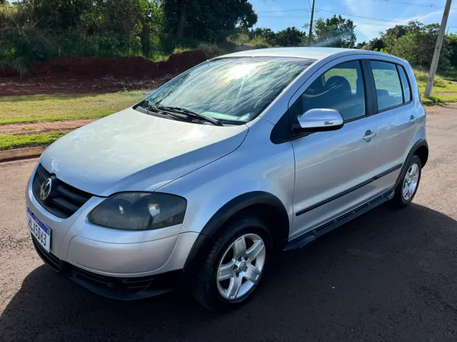 Volkswagen Fox Sunrise 1.0 MI Total Flex 8V 5P 2010