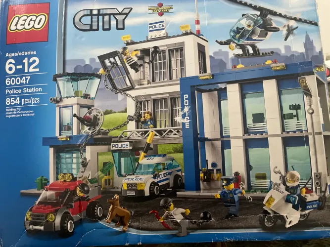 Lego city police station