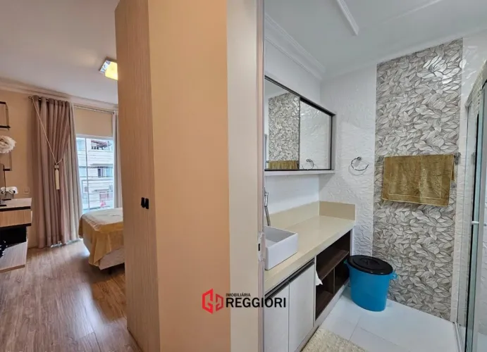 CASA 3 SUÍTES 2 PISOS TEMPORADA BALNEARIO CAMBORIU