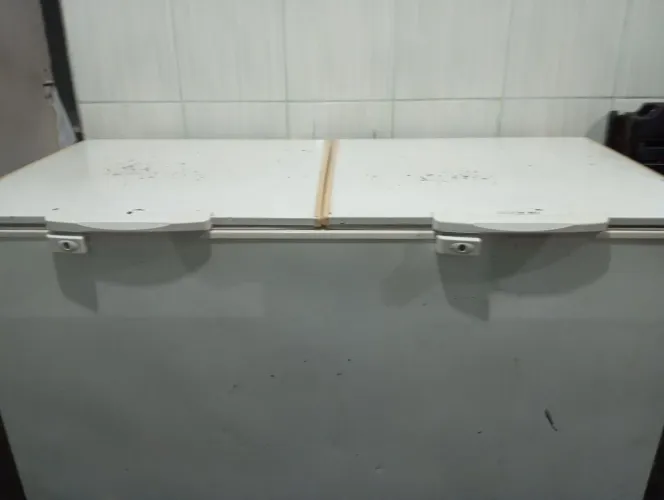 Freezer horizontal 555L