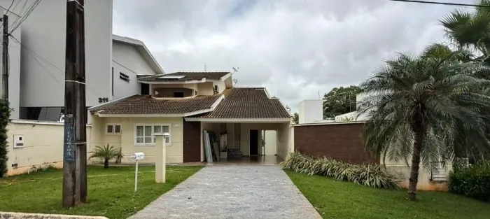 Vendo CASA EM CONDOMÍNIO