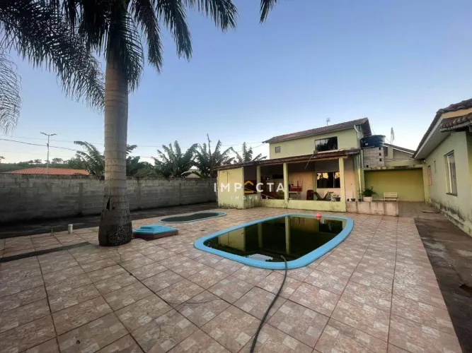 Chácara com 3 dormitórios à venda, 2200 m² por R$ 800.000,00 - Santa Cruz - Borda da Mata/