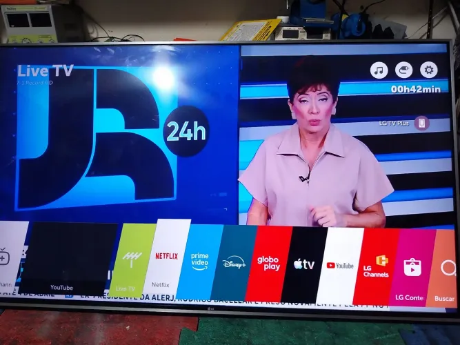 Tv 49 lg smart 4 k Wi-Fi YouTube Netflix 