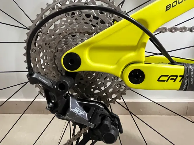 Cattura Sport - Cambio Shimano XT 12v