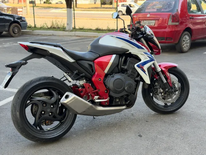 Cb1000R Barracuda Tricolor