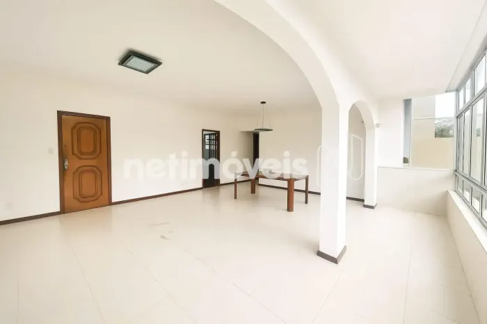 APARTAMENTO COM 4 QUARTOS NA PITUBA