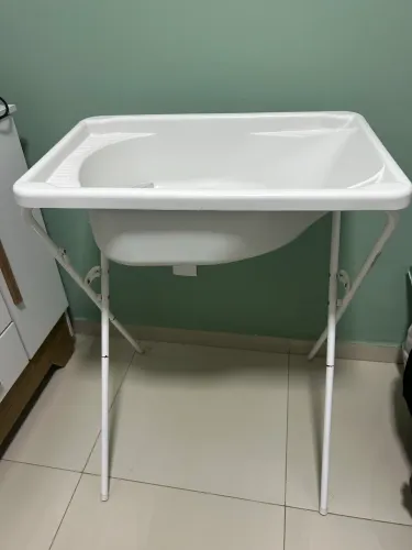Banheira com tripé