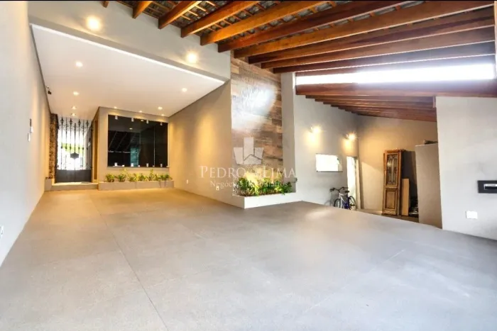 Sobrado 650 m², 4 dormitórios (2 suítes), 3 vagas, piscina, adega - Vila Carrão