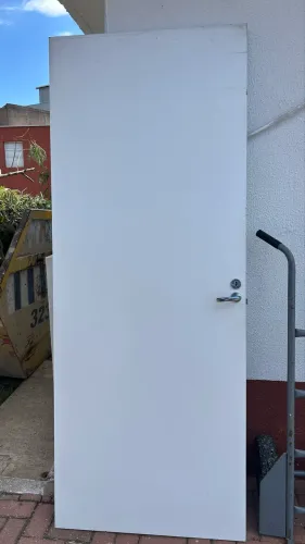 FOLHA DE PORTA COMPLETA QUARTO