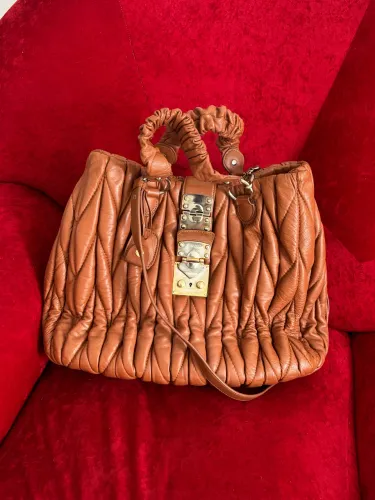 Bolsa Miu miu Metalassê Satchel