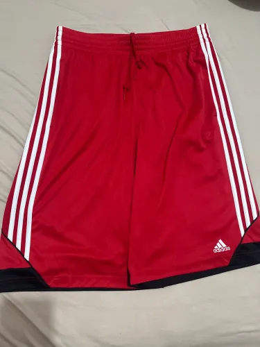 Bermuda Adidas