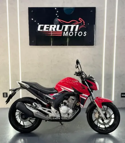 Honda Twister 250 2018 - Muito conservada