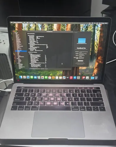 Macbook Pro 2020 13 polegada i5 16GB SSD 512GB