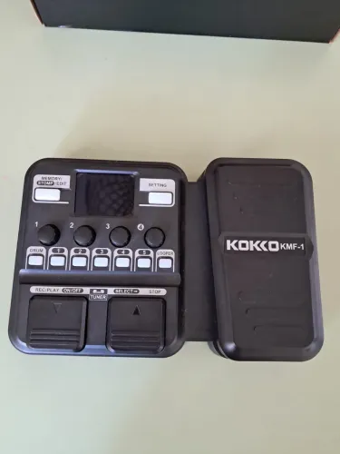 Pedaleira Kokko KMF-1 Na caixa