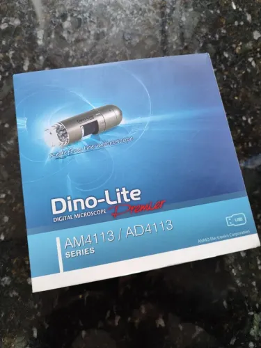 Tricoscopio Dino-Lite AM4113 novo sem uso
