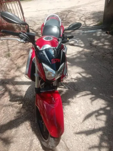 Suzuki Inazuma 250cc 2016