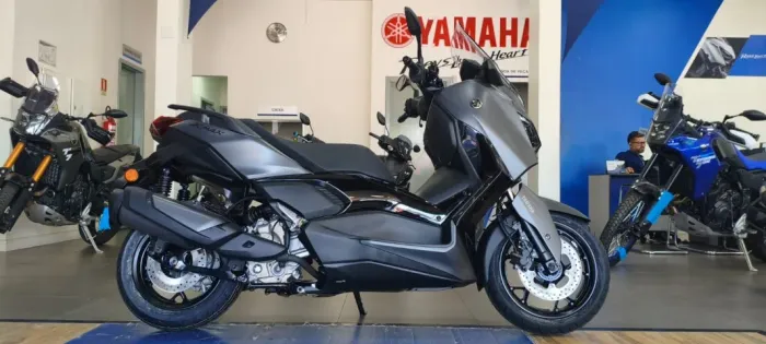 XMAX 300 CONNECTED 2026 DISPONÍVEL - ÚLTIMAS UNIDADES