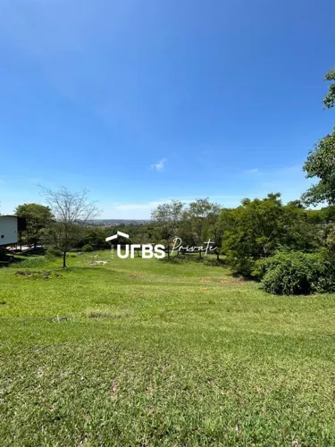 Terreno no Residencial Aldeia do Vale.