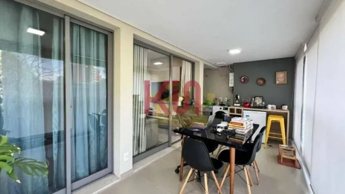 Apartamento à venda em São Paulo-SP, Mirandópolis: 2 quartos, 1 suíte, 1 sala, 2 banheiros