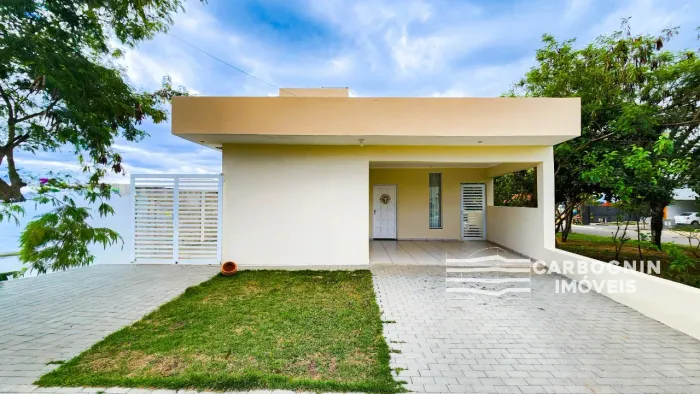 Locação de Casa em condomínio no Reserva do Vale em Caçapava