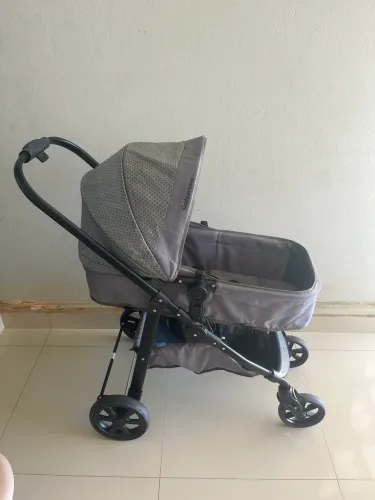 Carrinho de bebê+bebê conforto GALZERANO
