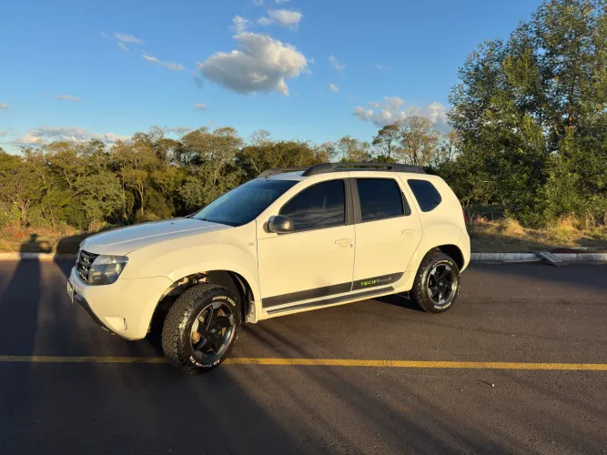 Renault Duster Dynamique 4X4 2.0 Hi-flex 16V MEC 2015