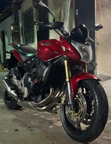 Hornet Cb600F 2008 troco moto ou carro e financio