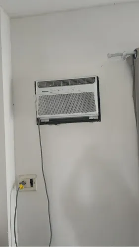 Vendo um ar de parede semi novo pouquíssimo tempo de uso de perfeito estado